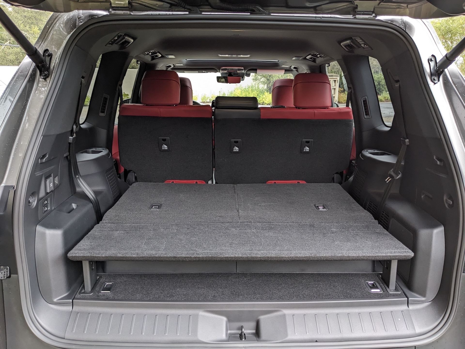 Comfort features of the 2025 Lexus LX 700h designed for a relaxing ride