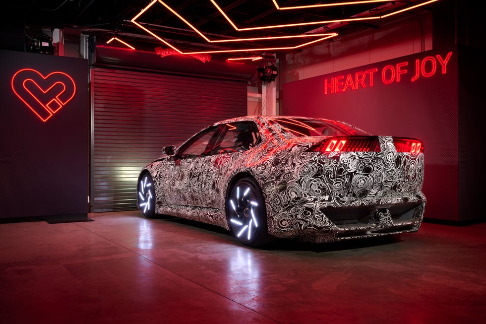 BMW Vision Driving Experience | Future of Electric Mobility
