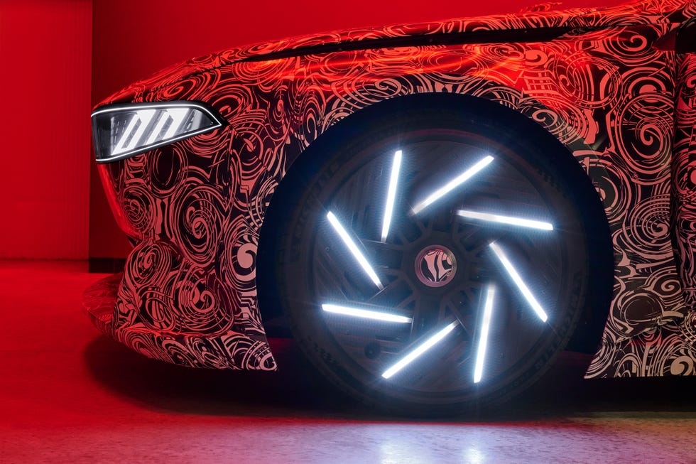 BMW Vision Driving Experience | Future of Electric Mobility