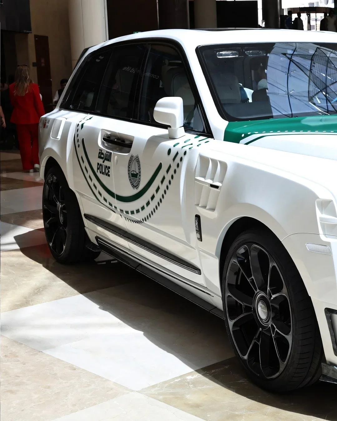 Dubai Police’s Custom Mansory Rolls-Royce Cullinan: Luxury Meets Law Enforcement - Image 4