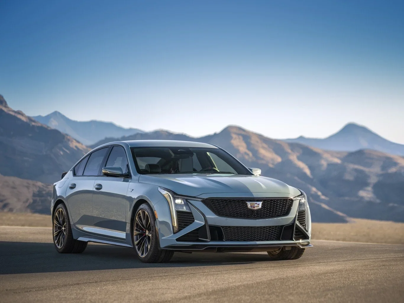 Mark Zuckerberg’s Surprise Ride: From Helicopters to a Manual Cadillac CT5-V Blackwing - Image 3