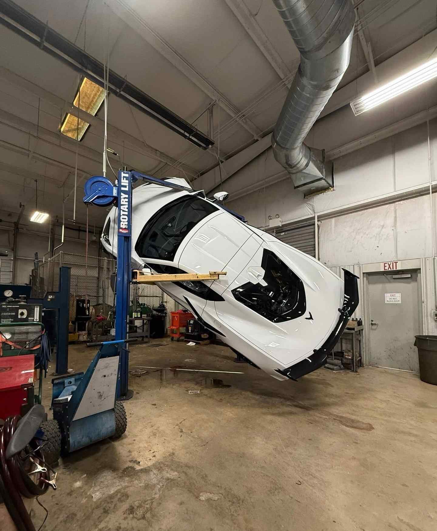 C8 Corvette Lift Fail: Gravity Defied, Dreams Denied at Dealership