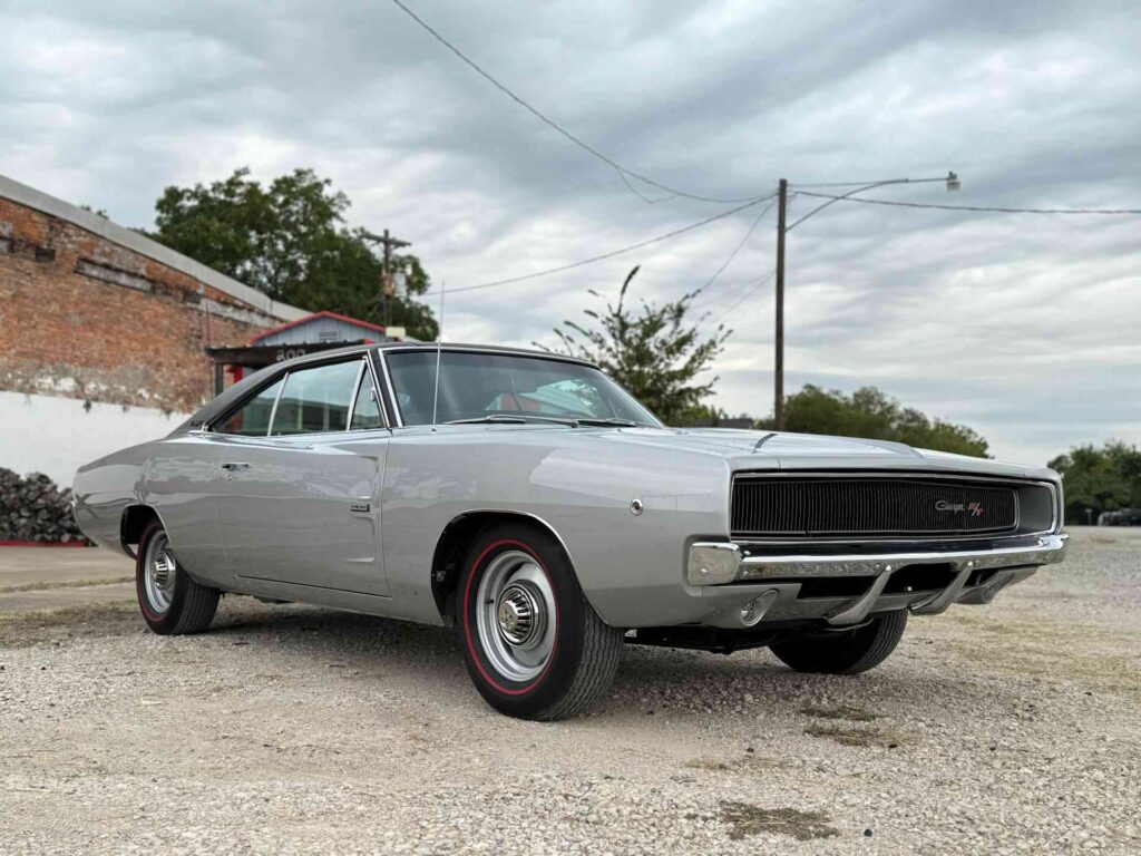 carskingdom1 1968 Dodge Charger R/T V8 Hemi Silver Survivor 1968 Dodge Charger R/T Hemi Silver Survivor