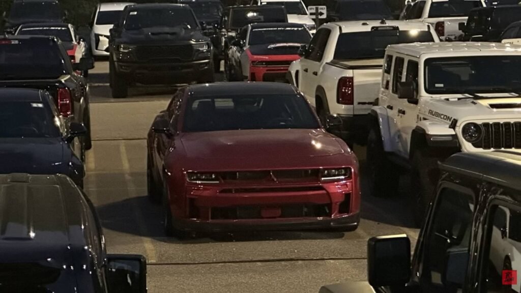 carskingdom1 Next-Gen Dodge Charger SRT Prototype Spotted With 1,000 HP Hurricane Inline-Six Next-Gen Dodge Charger SRT Prototype Spotted With 1,000 HP Hurricane Inline-Six