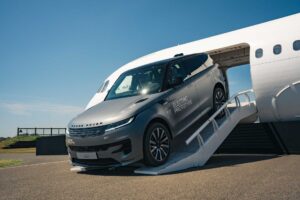 carskingdom1 Range Rover Sport Electric Prototype Climbs Stairs at Goodwood 2026 Range Rover Sport Electric Prototype Climbs Stairs at Goodwood 2026