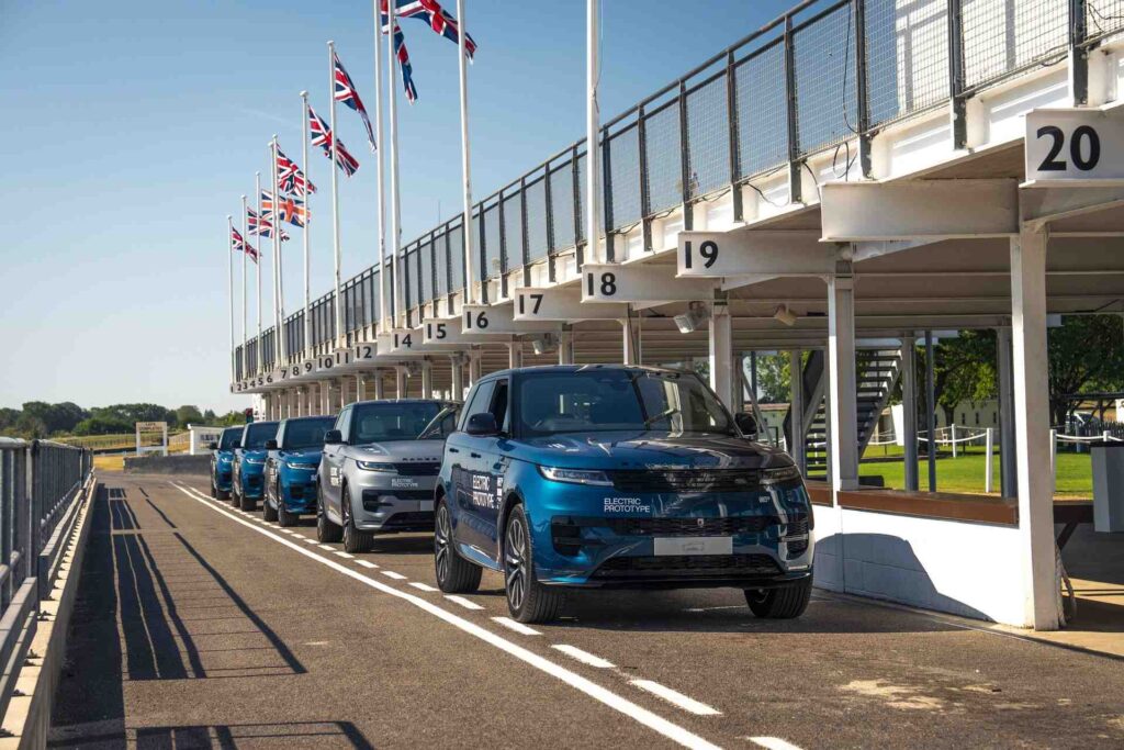 carskingdom1 Range Rover Sport Electric Prototype Climbs Stairs at Goodwood 2026 Range Rover Sport Electric Prototype Climbs Stairs at Goodwood 2026